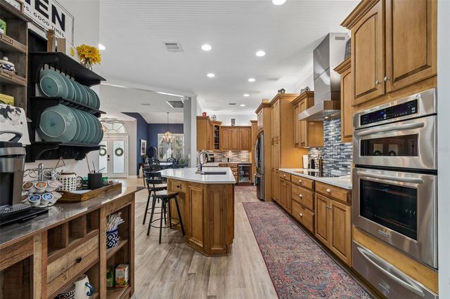 1709 LA FOREST AVENUE, Safety Harbor, FL 34695