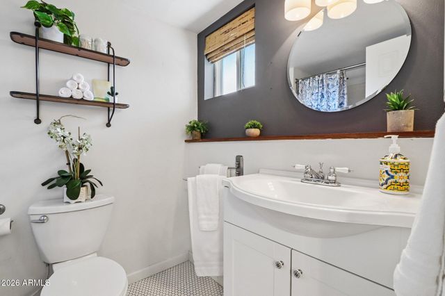 1107 W OSBORN Road 114, Phoenix, AZ 85013