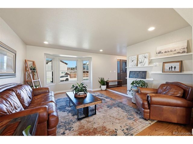 2815 Helmsdale Dr, Colorado Springs, CO 80920