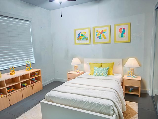 10457 NW 8th St 105, Pembroke Pines, FL 33026