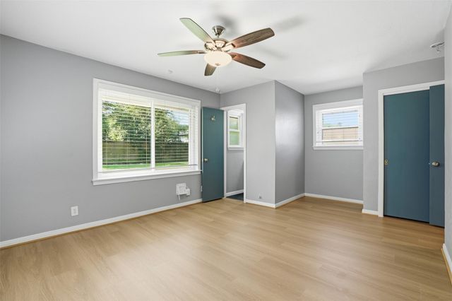 6111 Waltway Drive, Houston, TX 77008