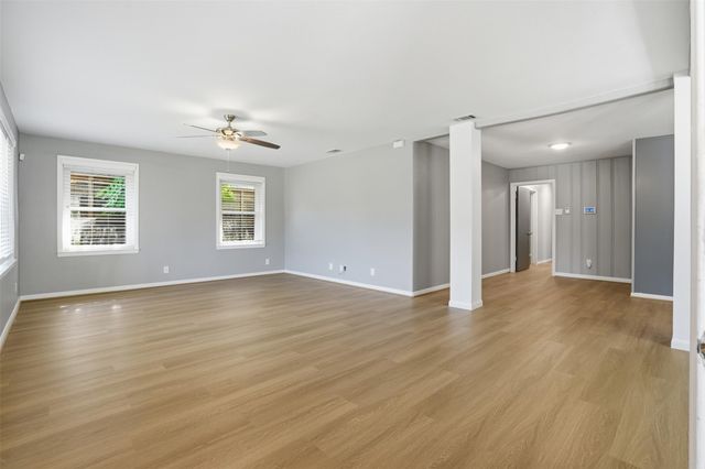 6111 Waltway Drive, Houston, TX 77008