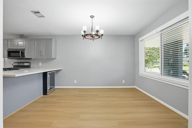 6111 Waltway Drive, Houston, TX 77008