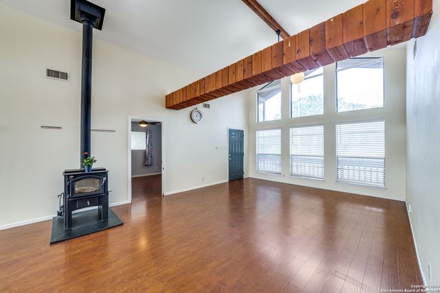 104 DOROTHY ST, Lakehills, TX 78063