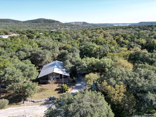 104 DOROTHY ST, Lakehills, TX 78063