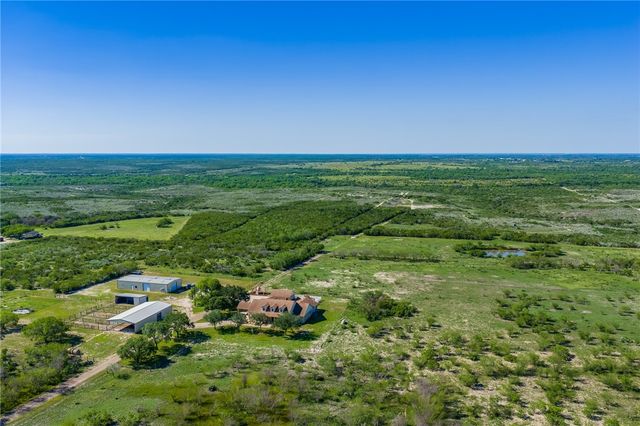 625 W County Road 303, Orange Grove, TX 78372