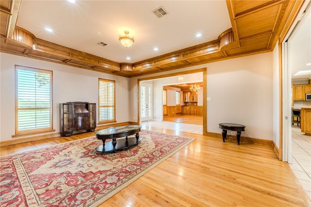 625 W County Road 303, Orange Grove, TX 78372