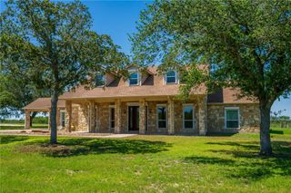 625 W County Road 303, Orange Grove, TX 78372