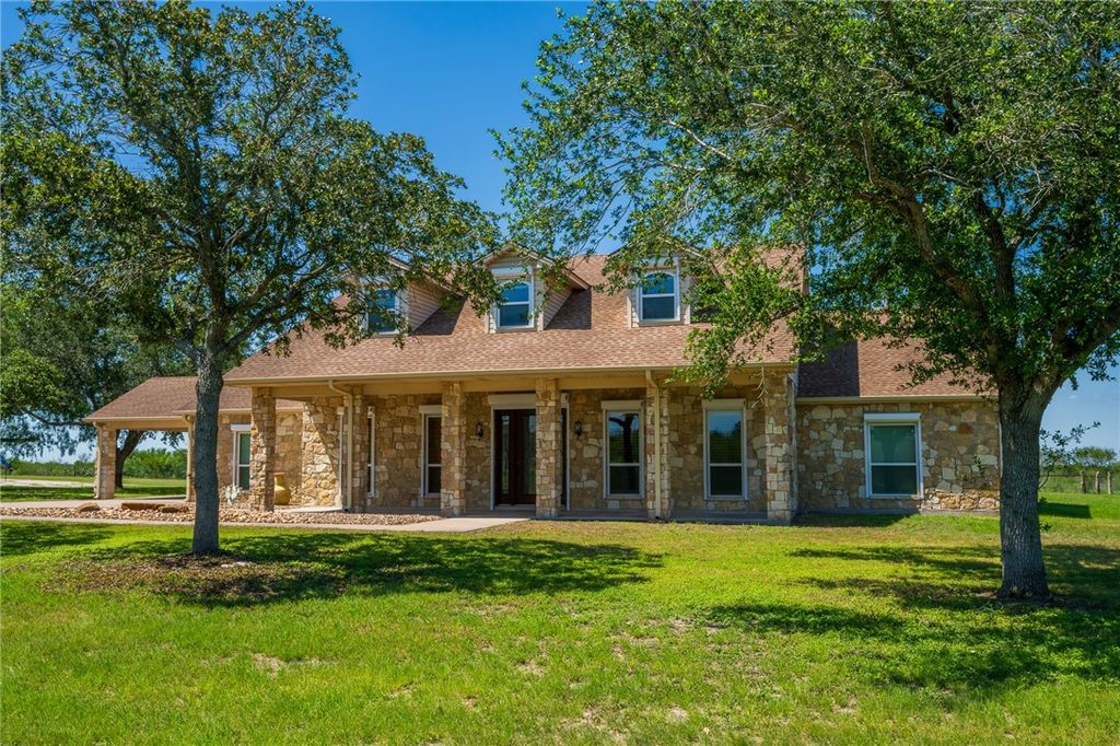 625 W County Road 303, Orange Grove, TX 78372