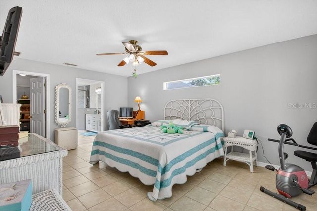 15 LONDONDERRY DRIVE, Palm Coast, FL 32137