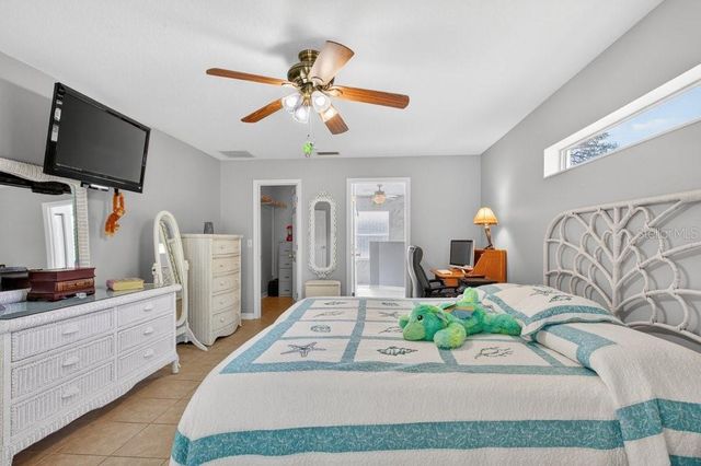 15 LONDONDERRY DRIVE, Palm Coast, FL 32137