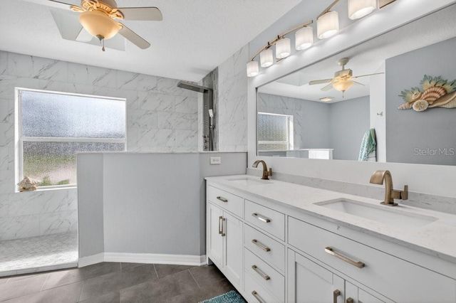 15 LONDONDERRY DRIVE, Palm Coast, FL 32137