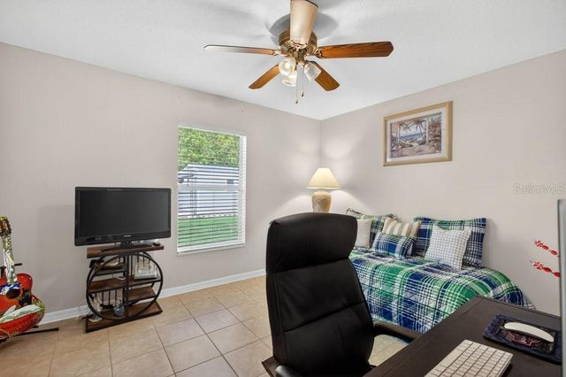 15 LONDONDERRY DRIVE, Palm Coast, FL 32137