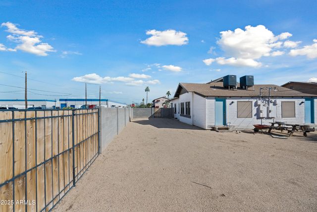 438 N 17TH Avenue A, Phoenix, AZ 85007