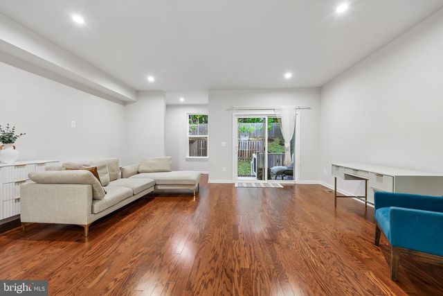 106 LENTZ LN, Stafford, VA 22554
