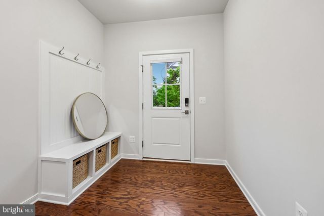 106 LENTZ LN, Stafford, VA 22554