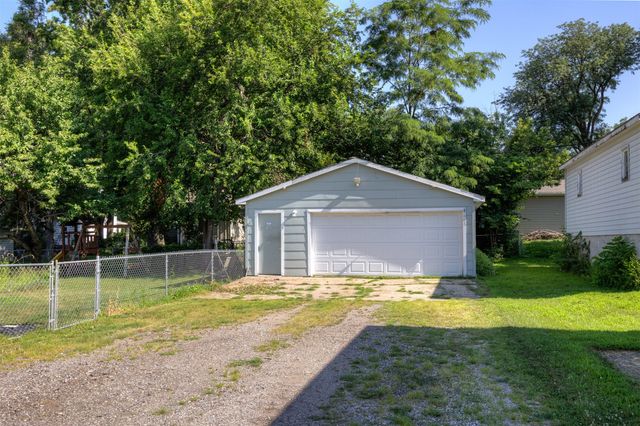 3120 Garfield Avenue, Des Moines, IA 50317