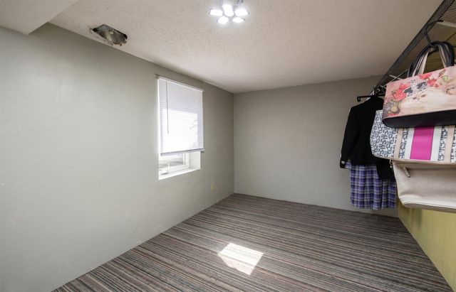 3120 Garfield Avenue, Des Moines, IA 50317