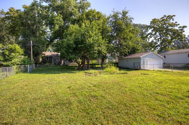 3120 Garfield Avenue, Des Moines, IA 50317