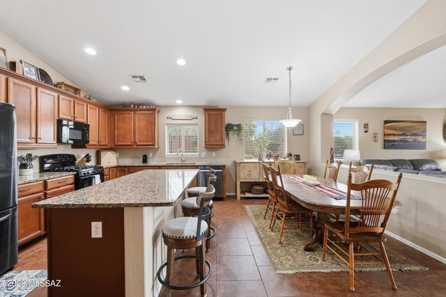 8994 S Placita Rancho De La Vista, Vail, AZ 85641