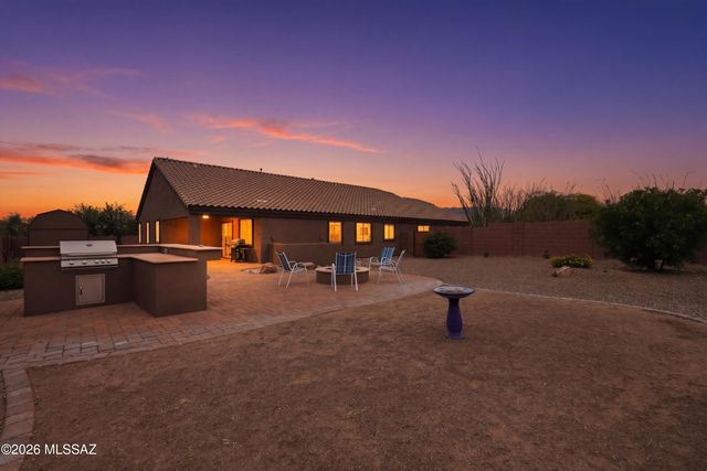 8994 S Placita Rancho De La Vista, Vail, AZ 85641