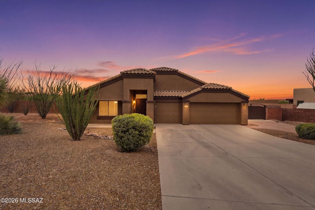 8994 S Placita Rancho De La Vista, Vail, AZ 85641