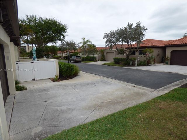 1471 Via De La Palma 1471, Jupiter, FL 33477