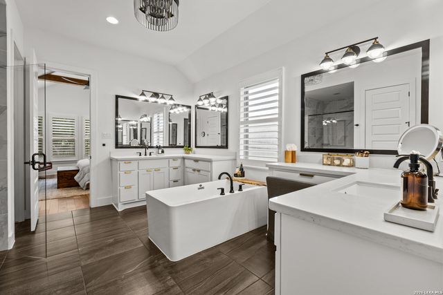 160 Cool Rock, Boerne, TX 78006