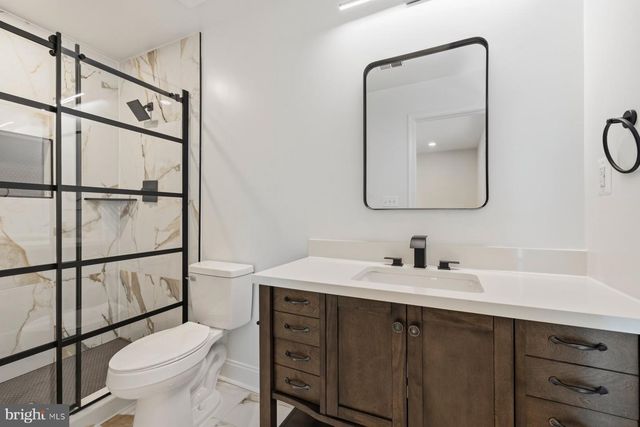 5410 AYLOR RD, Fairfax, VA 22032