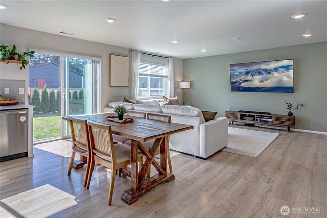 19904 135th Avenue E, Graham, WA 98338