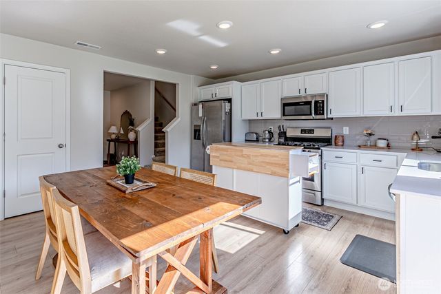 19904 135th Avenue E, Graham, WA 98338