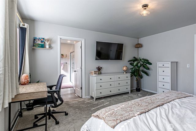 19904 135th Avenue E, Graham, WA 98338