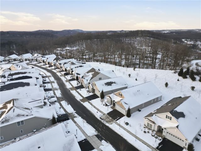 289 Jefferson Lane, Cranberry Twp, PA 16066