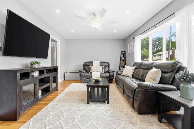 447 Shawsheen Street, Tewksbury, MA 01876