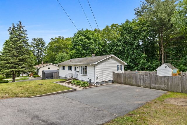 447 Shawsheen Street, Tewksbury, MA 01876