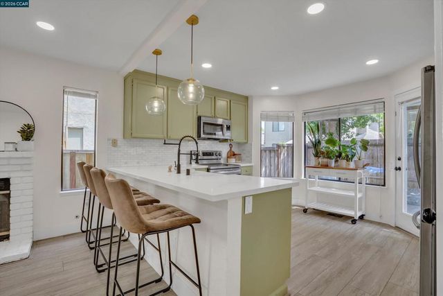 950 Bighorn Ter, Brentwood, CA 94513