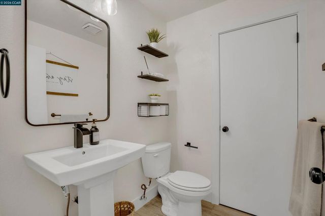 950 Bighorn Ter, Brentwood, CA 94513