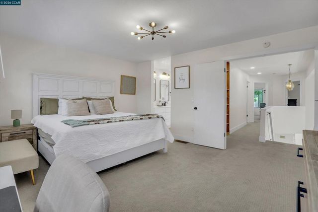 950 Bighorn Ter, Brentwood, CA 94513