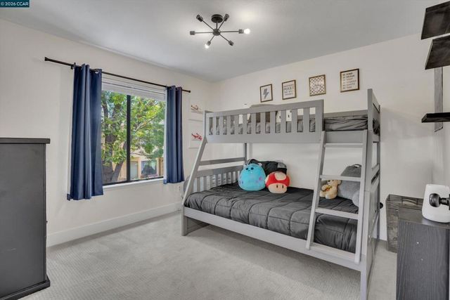 950 Bighorn Ter, Brentwood, CA 94513