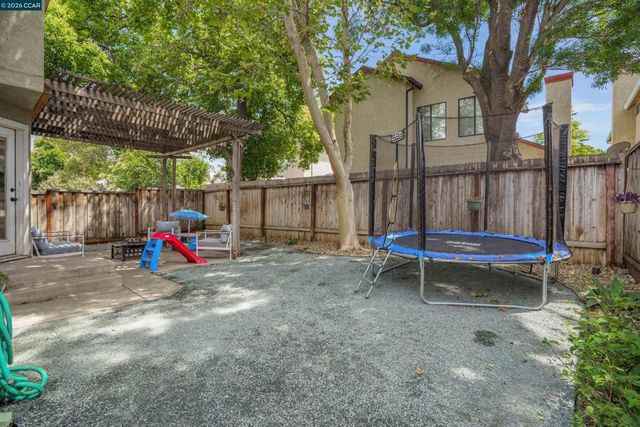 950 Bighorn Ter, Brentwood, CA 94513
