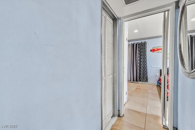 4186 Silver Dollar Avenue 8, Las Vegas, NV 89102