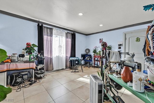 4186 Silver Dollar Avenue 8, Las Vegas, NV 89102