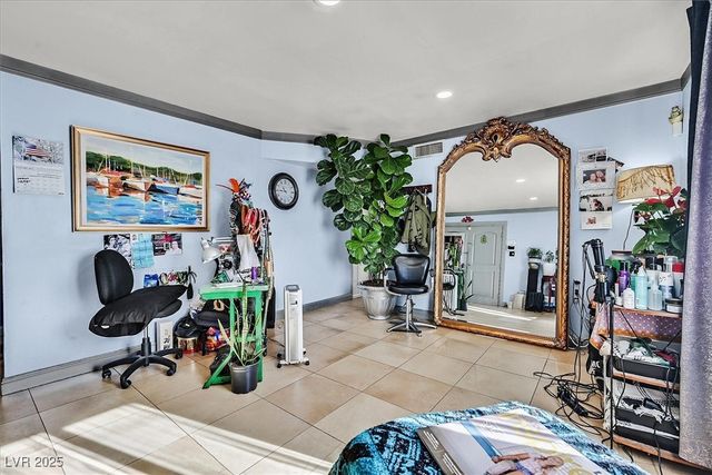 4186 Silver Dollar Avenue 8, Las Vegas, NV 89102