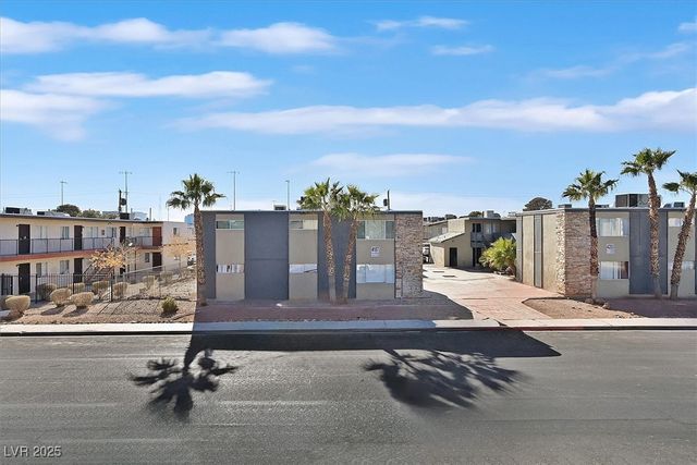 4186 Silver Dollar Avenue 8, Las Vegas, NV 89102