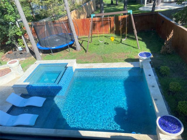 14 Pleasant Point Place, Spring, TX 77389