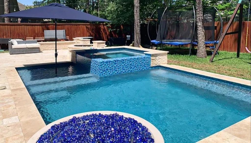 14 Pleasant Point Place, Spring, TX 77389