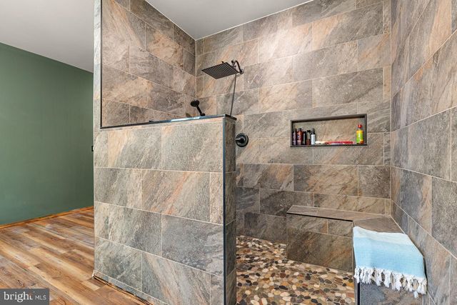 859 HANK LN, Berkeley Springs, WV 25411