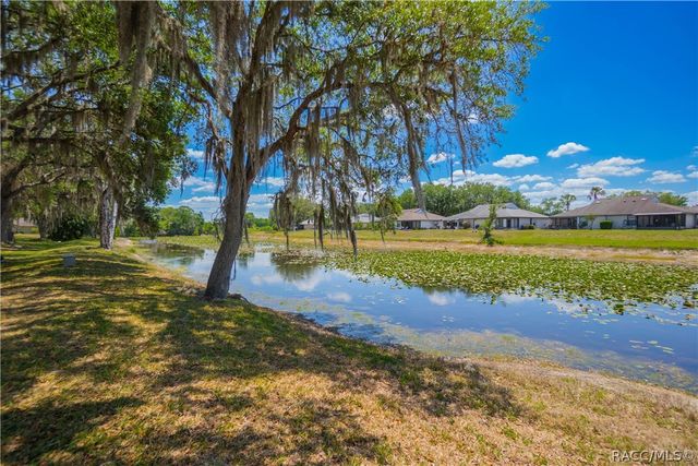 127 N Golf Harbor Path, Inverness, FL 34450