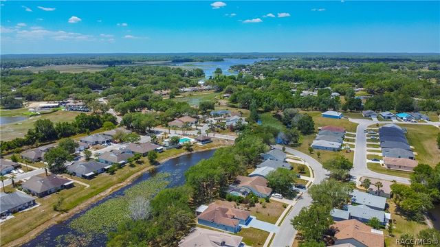 127 N Golf Harbor Path, Inverness, FL 34450