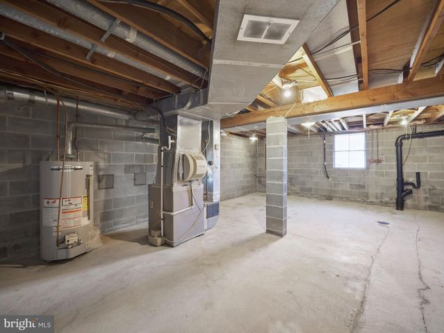 17724 TIMBERLANE, Hagerstown, MD 21740